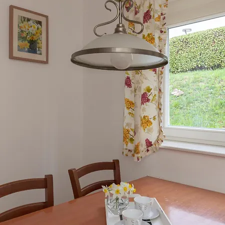 Lejlighed Cozy Garden Flat *