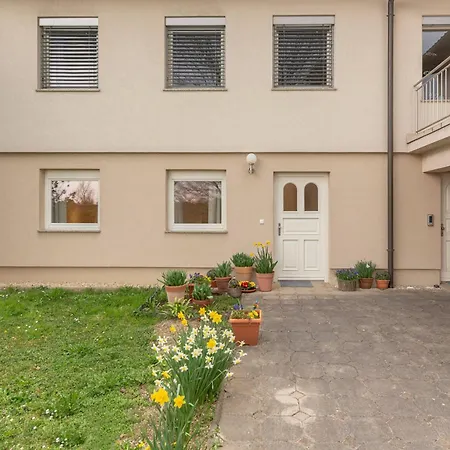Cozy Garden Flat Liubliana